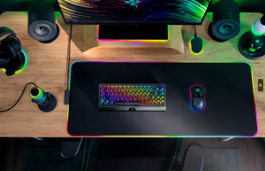 再进化！Razer发布首款无线三模热插拔游戏键盘